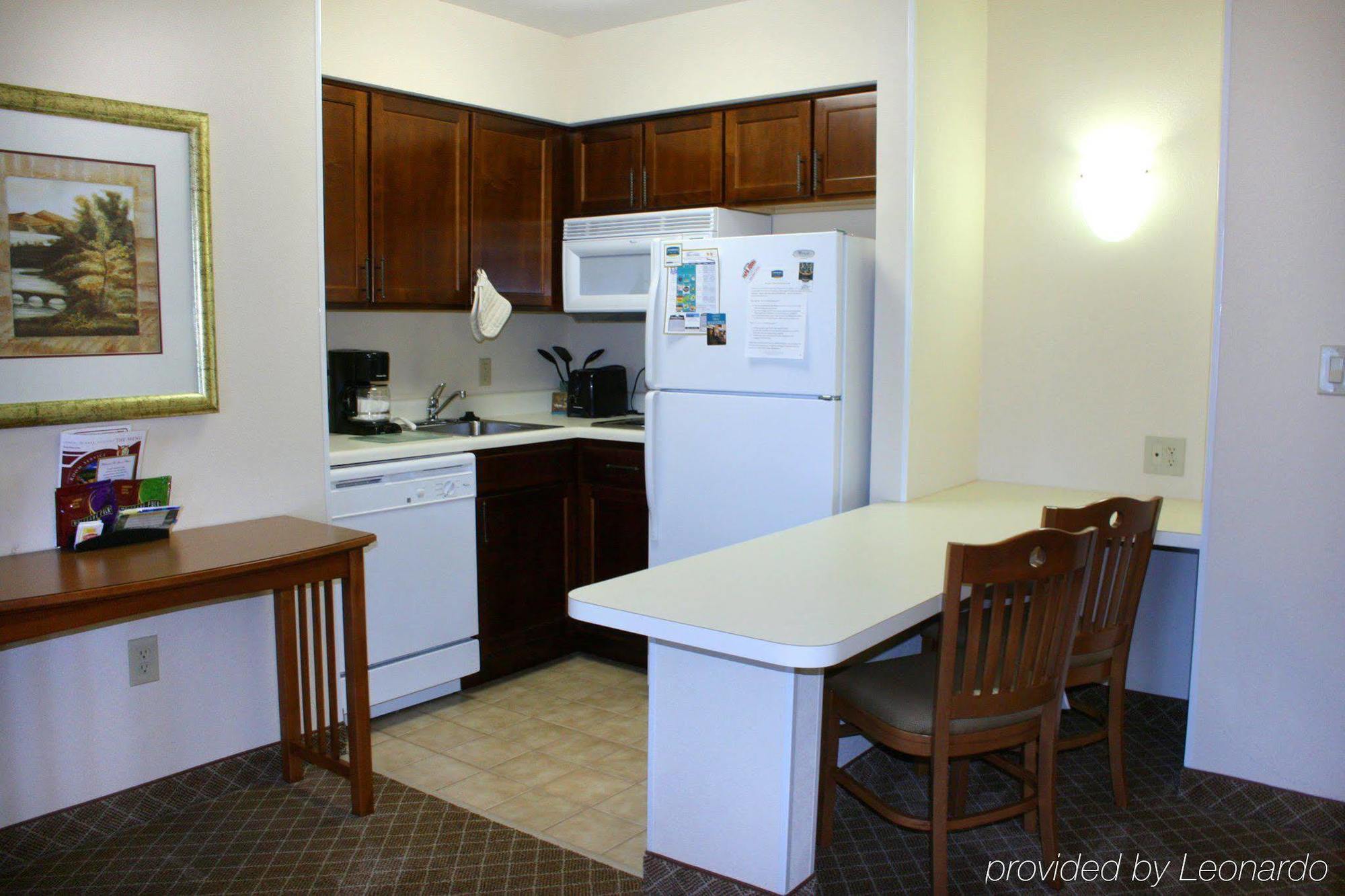 Staybridge Suites Chantilly Dulles Airport By Ihg Bilik gambar